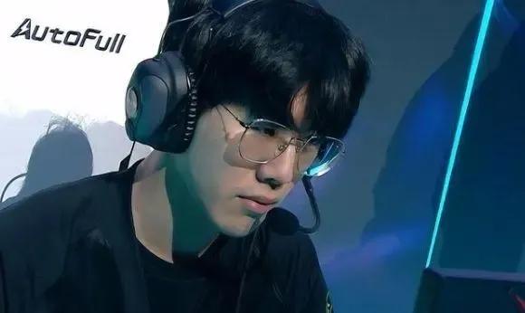 历史新篇章 历史新篇章